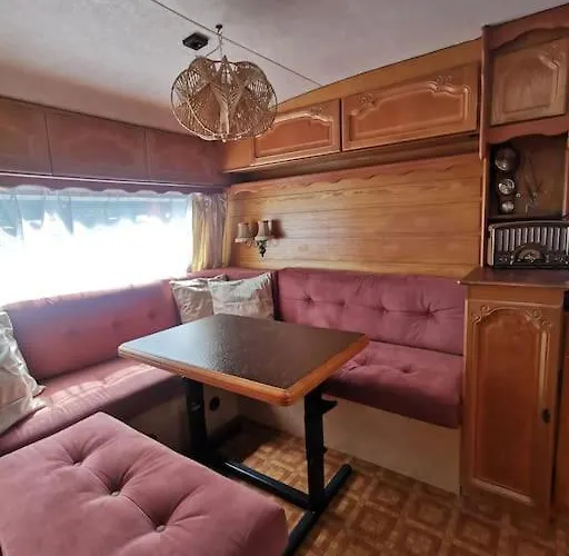 Дом отдыха Campolohel- Przyczepa Kempingowa *