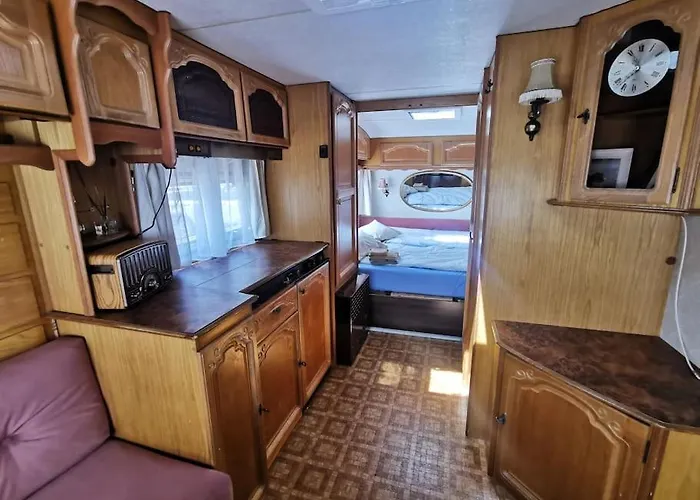 Campolohel- Przyczepa Kempingowa Prázdninový dům Hel